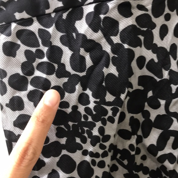 ANN TAYLOR silk top. - Picture 11 of 11